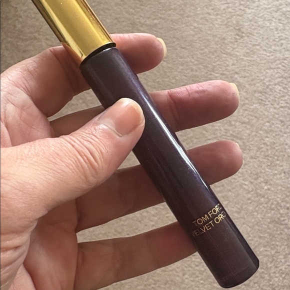 Tom Ford Violet Orchid Touch Point Perfume (ball roller)- - Picture 1 of 10